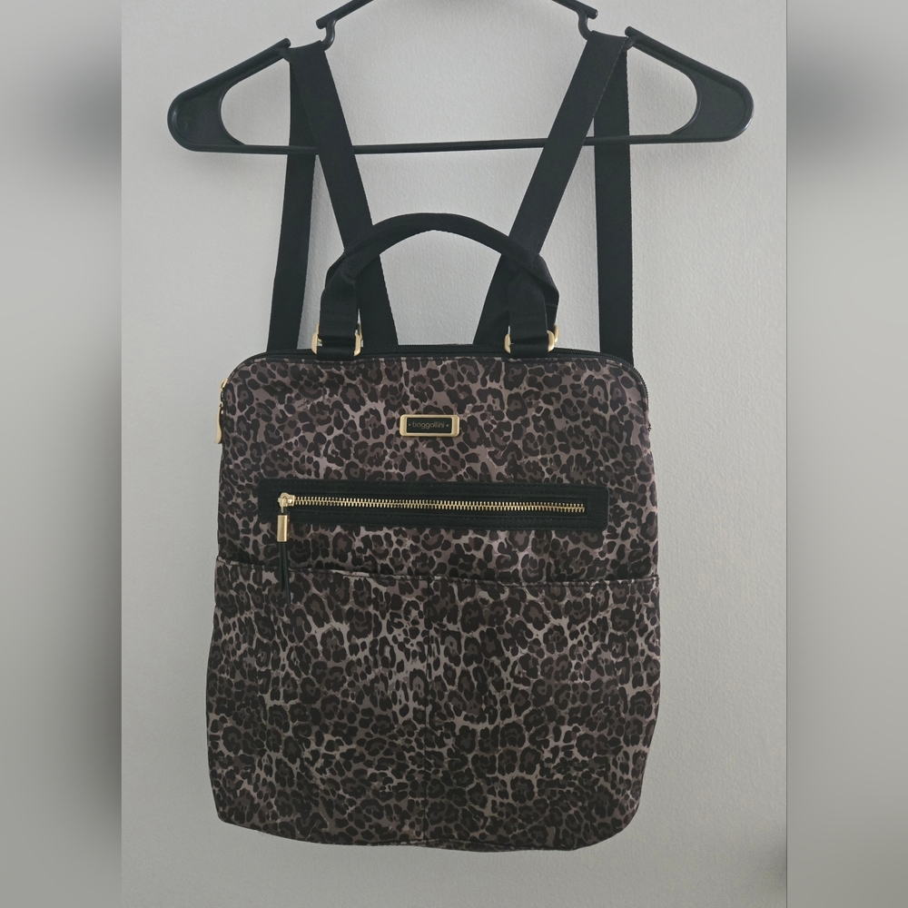 Baggallini Jessica Convertible Nylon Tote Backpack in a Leopard Print Pattern